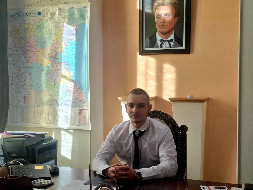 599937429 842976355027574 8734632620540418142 N